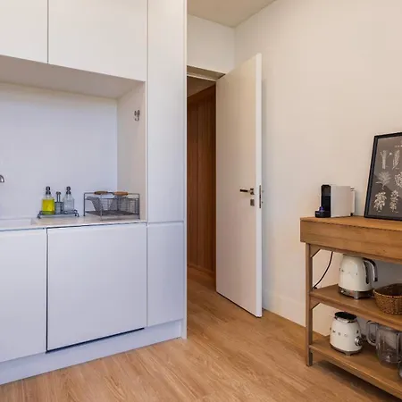 3bdr Upscale By Lovelystay Лиссабон