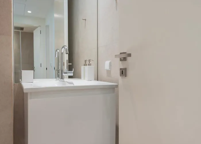 3bdr Upscale By Lovelystay Apartament *